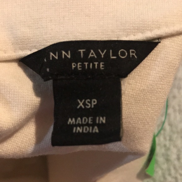 Ann Taylor Womens Cream Floral Embroidered Ponte Knit Bell Sleeve Top Petite S - Picture 5 of 6